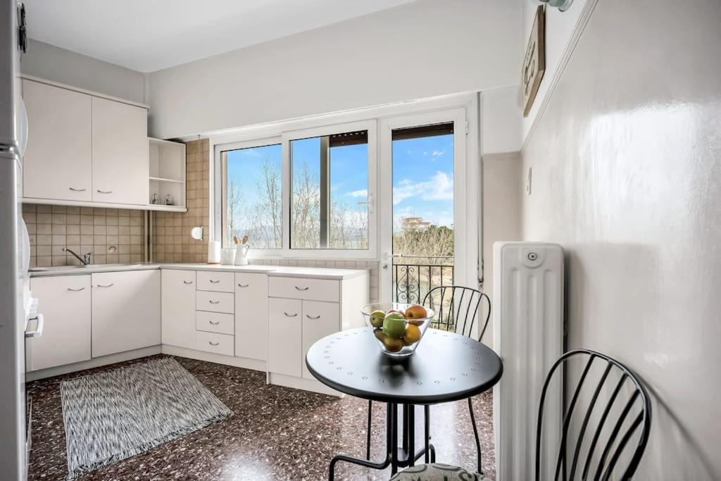 Bright Central Apartment With Splendid Sea View! Chalkís Eksteriør bilde